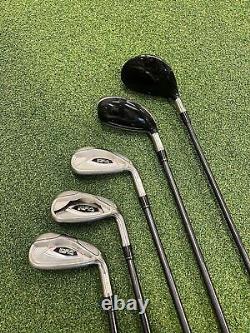 Ensemble de clubs de golf Adams Idea A12 OS comprenant 5 bois, 6 hybrides, et fers 7-9 en graphite UltraLite pour femmes droitiers.