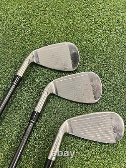 Ensemble de clubs de golf Adams Idea A12 OS comprenant 5 bois, 6 hybrides, et fers 7-9 en graphite UltraLite pour femmes droitiers.